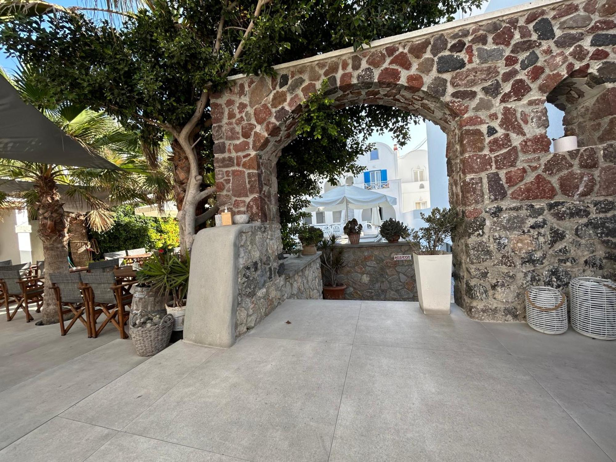 George Pensiune Karterados (Santorini)